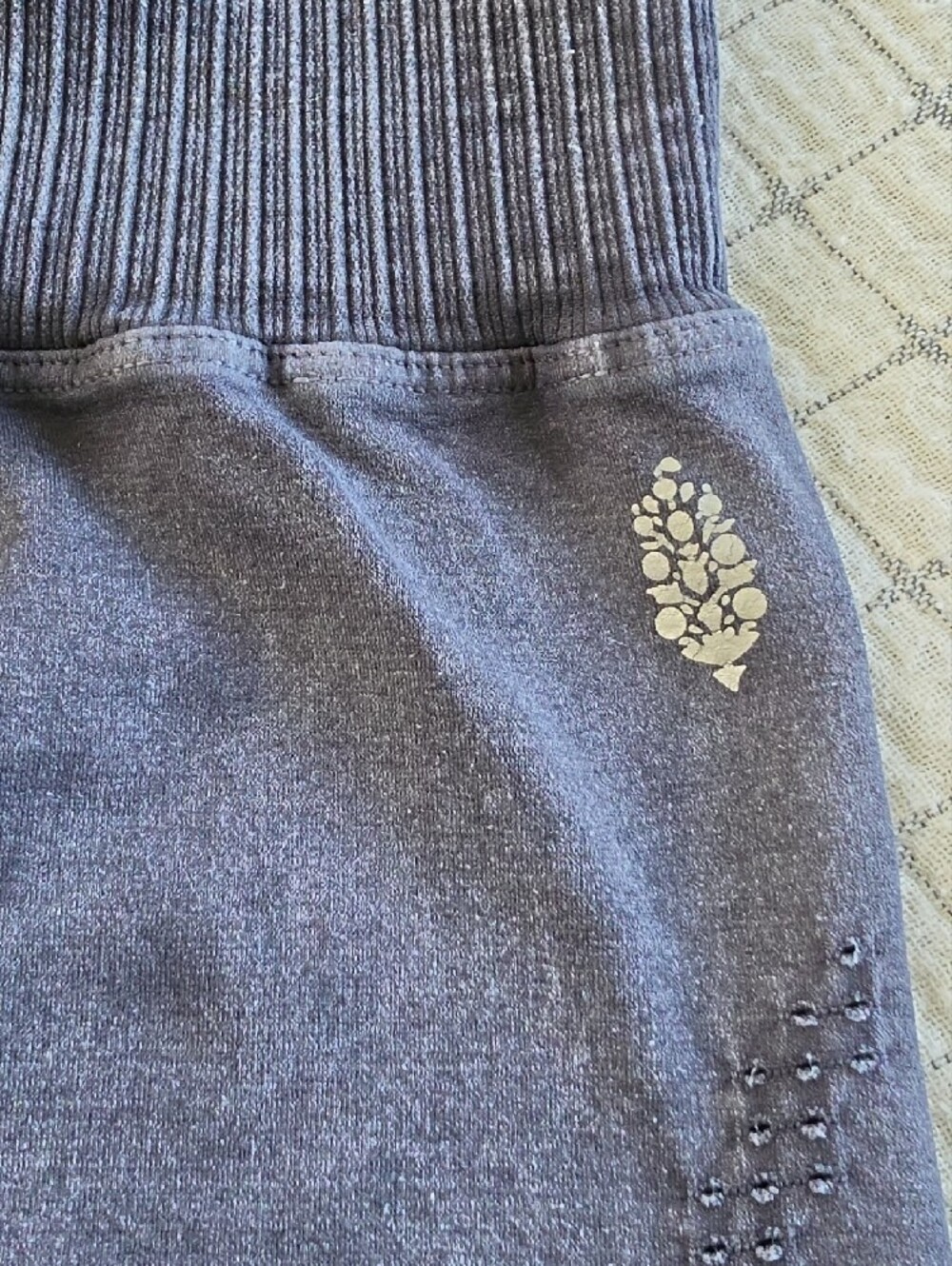 Free People Movement Women's Active Stretch Capri Bottoms in Dark Gray - Picture 3 of 6